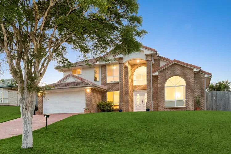 9 Willow Place, Carindale QLD 4152