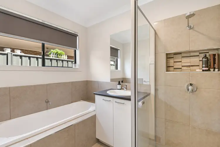 Seventh view of Homely house listing, 11 Bluebell Avenue, Epsom VIC 3551