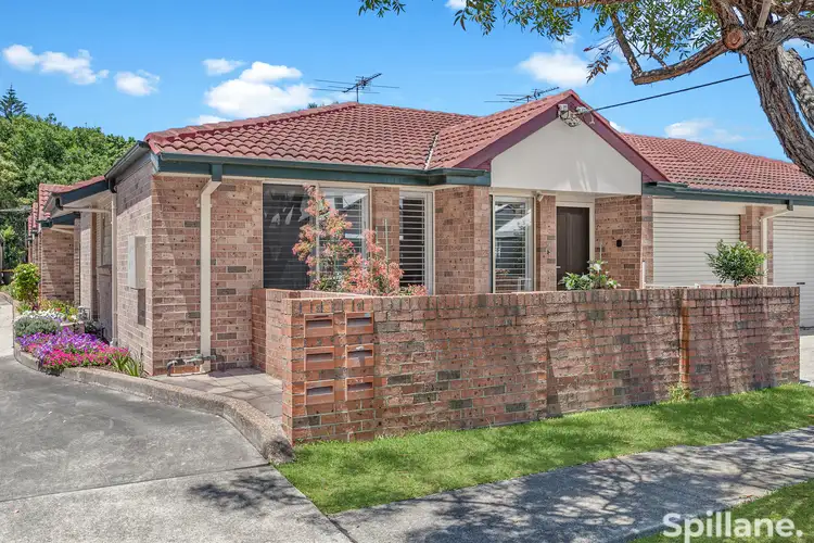 2/3 Wilson Street, Hamilton NSW 2303
