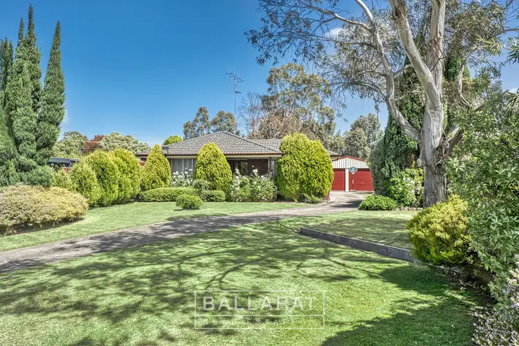 Main view of Homely house listing, 6 Laurine Court, Wendouree VIC 3355