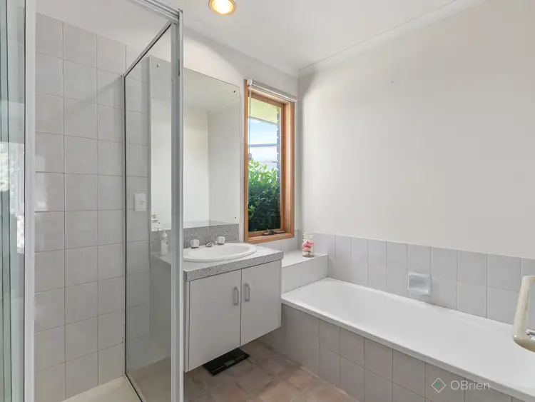 Sixth view of Homely house listing, 1 Miller Court, Cranbourne VIC 3977