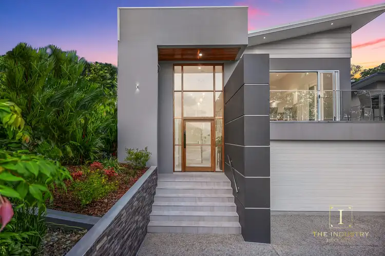 28 Freshwater Avenue, Palm Cove QLD 4879