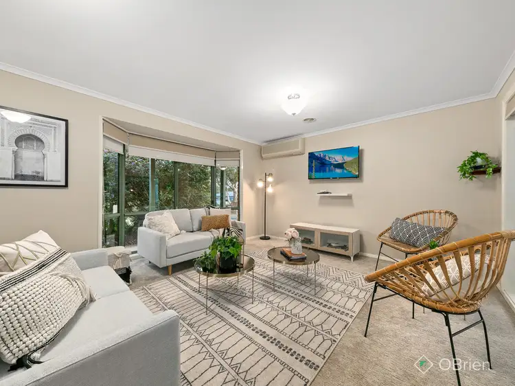 7 Ben Drive, Pakenham VIC 3810