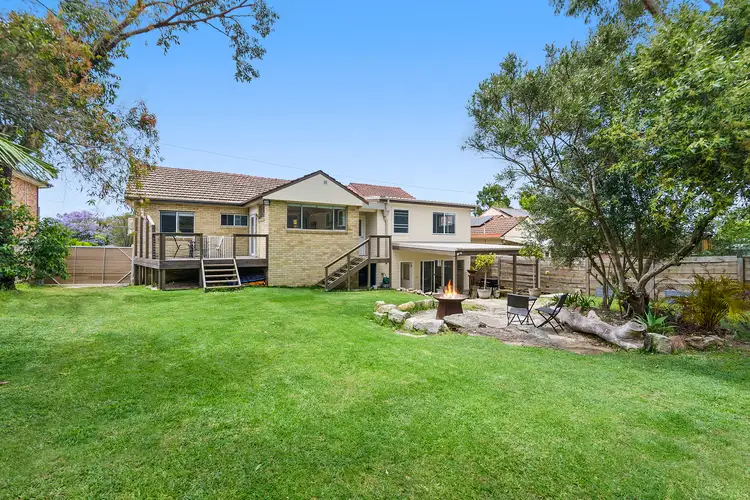 11 Lumeah Avenue, Elanora Heights NSW 2101