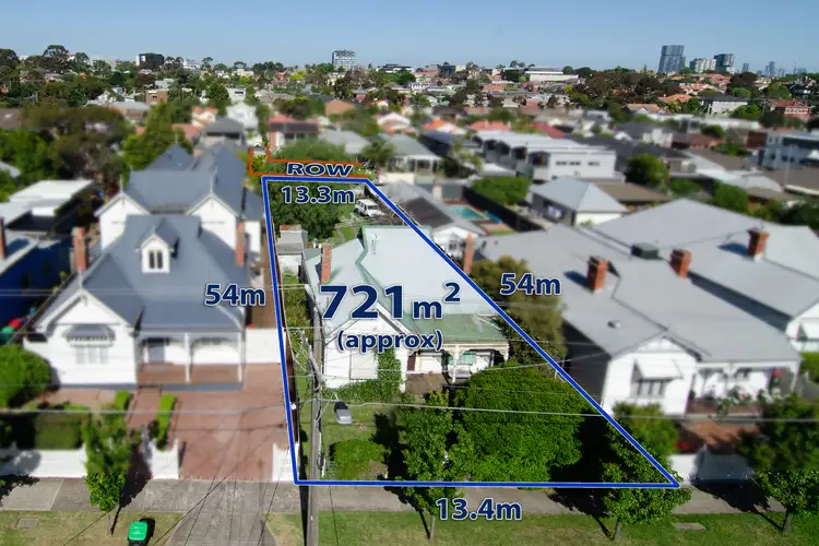 18 Lincoln Road, Essendon VIC 3040