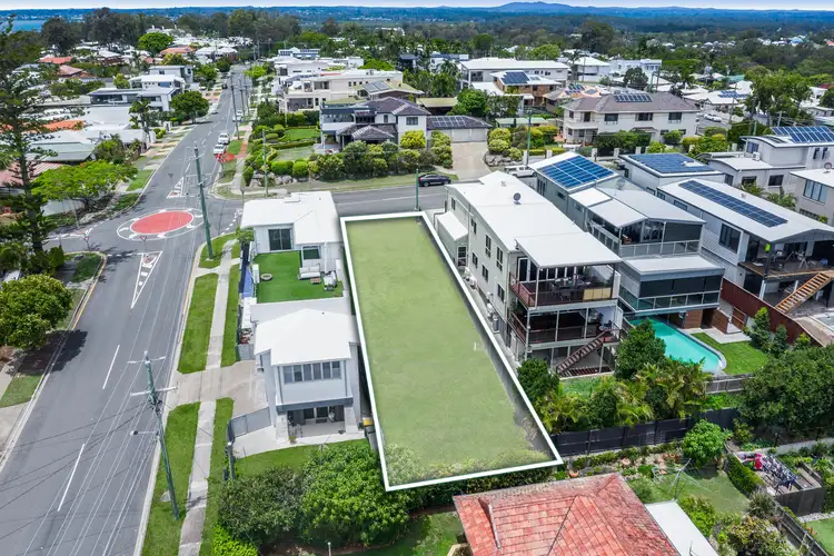 31 Valetta Street, Manly QLD 4179