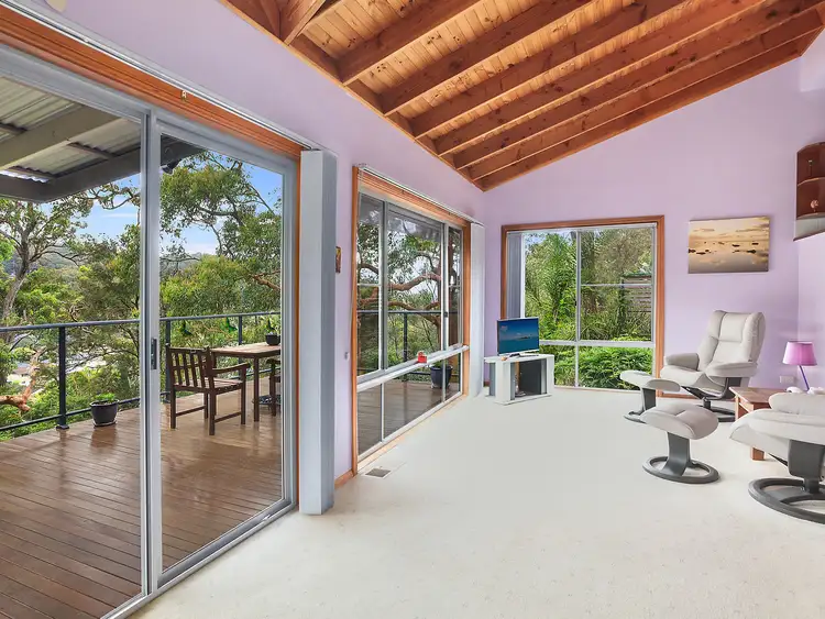 33 Sublime Point Avenue, Tascott NSW 2250