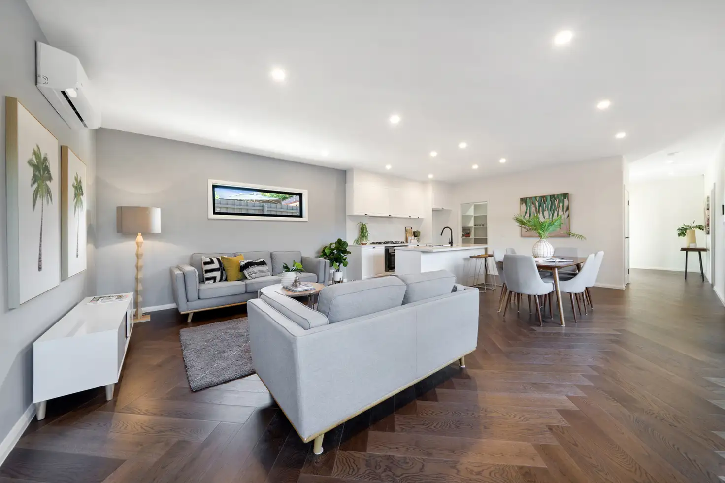 Main view of Homely townhouse listing, 2/7 Victor Crescent, Forest Hill VIC 3131