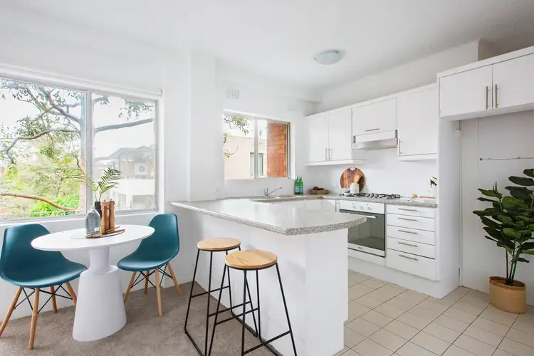 6/50 Howard Avenue, Dee Why NSW 2099