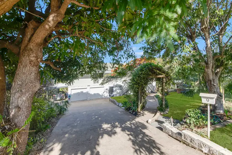 9 Strow Street, Barlows Hill QLD 4703