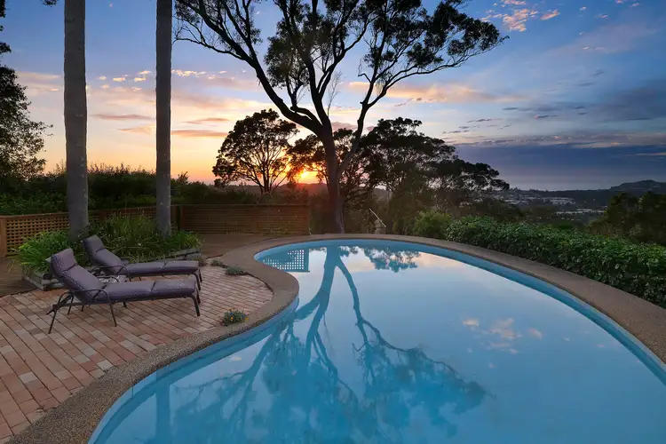 Second view of Homely house listing, 8 Kara Crescent, Bayview NSW 2104