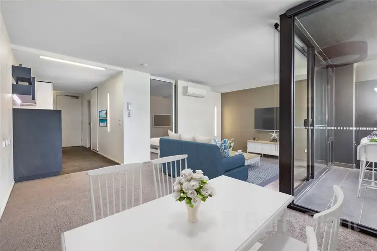 602/838 Bourke Street, Docklands VIC 3008