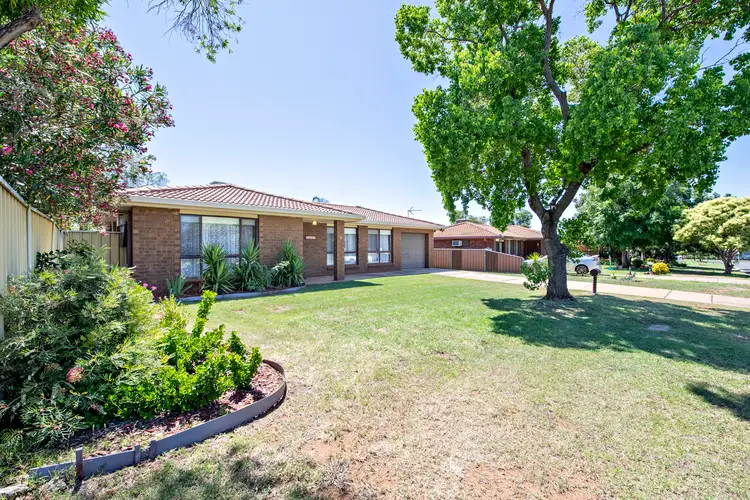 5 Flinders Close, Dubbo NSW 2830