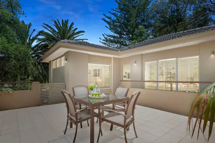 77 Crescent Road, Newport NSW 2106