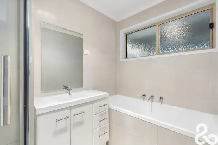 Fifth view of Homely house listing, 11 Horseshoe Crescent, Epping VIC 3076