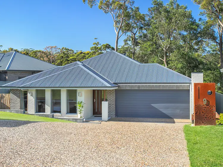 9 Molloy Street, Mollymook NSW 2539