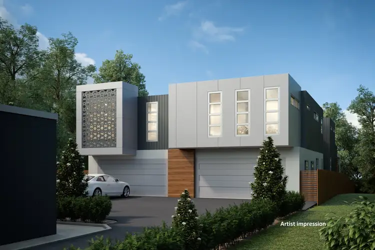 Main view of Homely semi-detached listing, 2/10 Murphys Avenue, Gwynneville NSW 2500