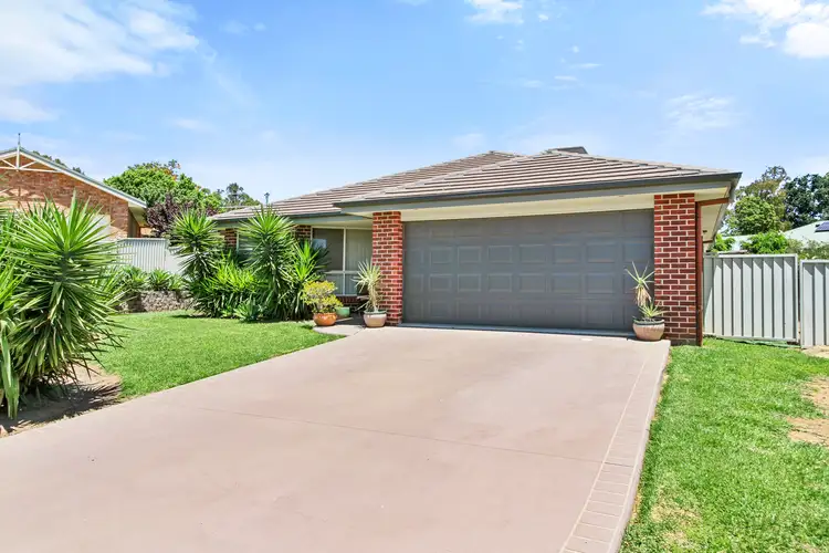 3 Melaleuca Close, Tamworth NSW 2340