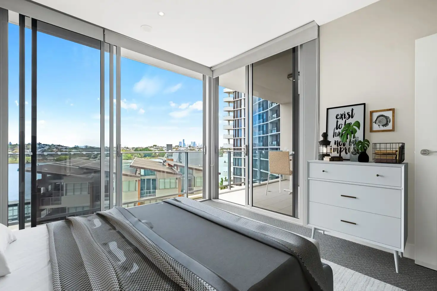 Main view of Homely unit listing, 4089/37C Harbour Road, Hamilton QLD 4007