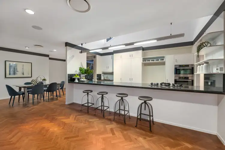 Fifth view of Homely house listing, 6 Chulmleigh Court, Chapel Hill QLD 4069