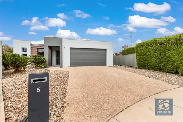 5 Yeovil Court, Echuca VIC 3564