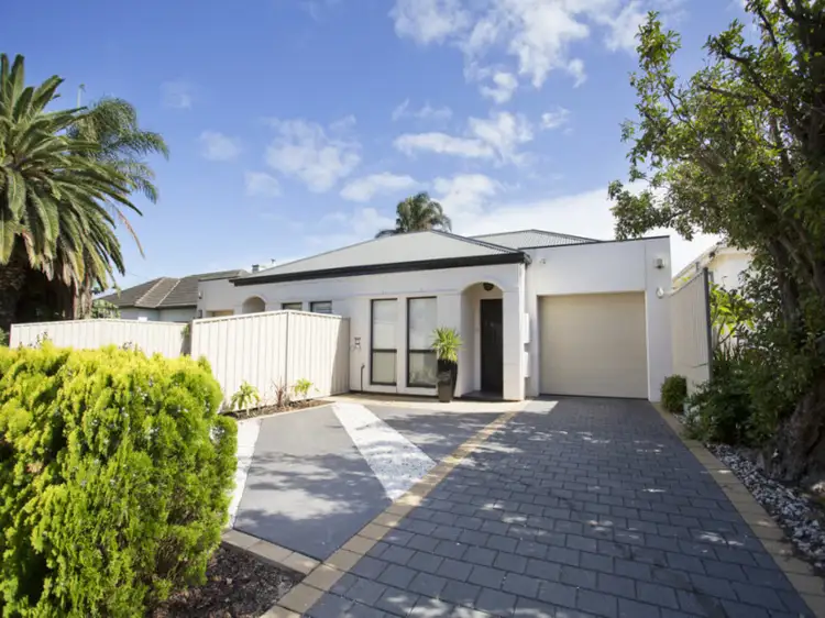 65A Dumfries Avenue, Seaton SA 5023