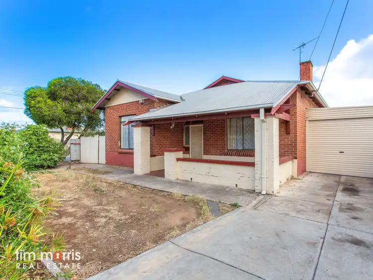 8 Hall Court, Woodville North SA 5012