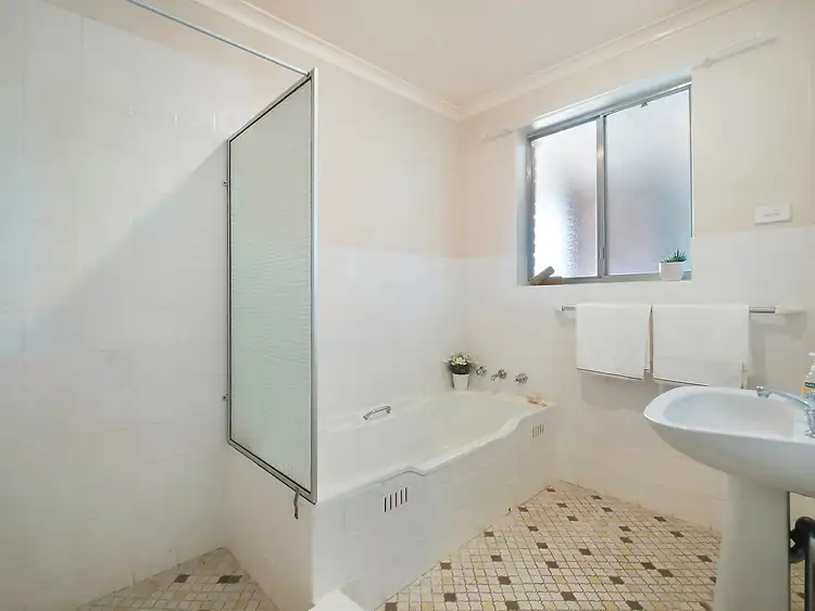 Sixth view of Homely house listing, 18 Hoseason Street, Mawson ACT 2607