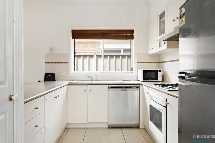 Fifth view of Homely house listing, 6 Toongabbie Place, Craigieburn VIC 3064