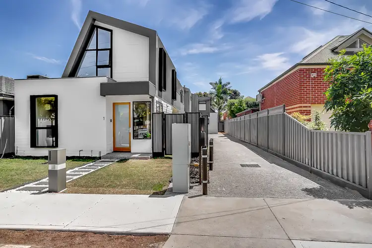 1 & 2/47 Elizabeth Street, Newport VIC 3015