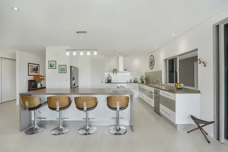 Sixth view of Homely house listing, 10 Fantail Close, Woree QLD 4868