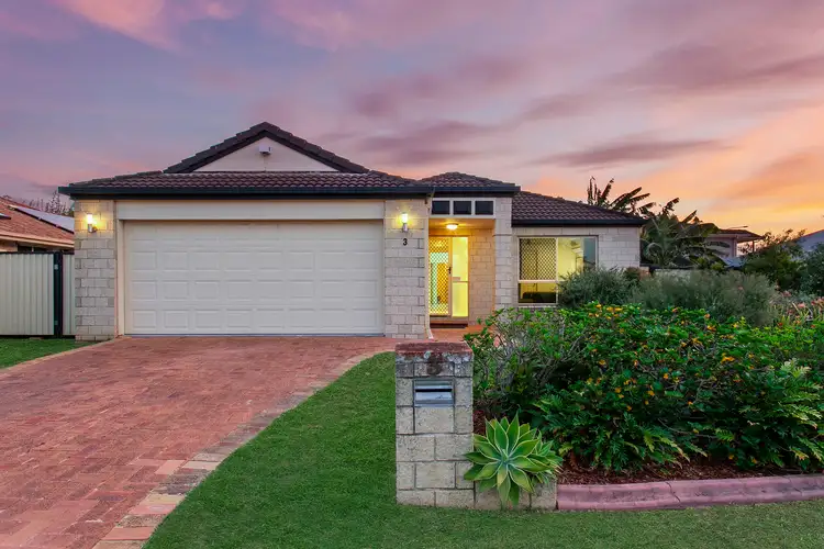 3 Lakes Entrance, Meadowbrook QLD 4131