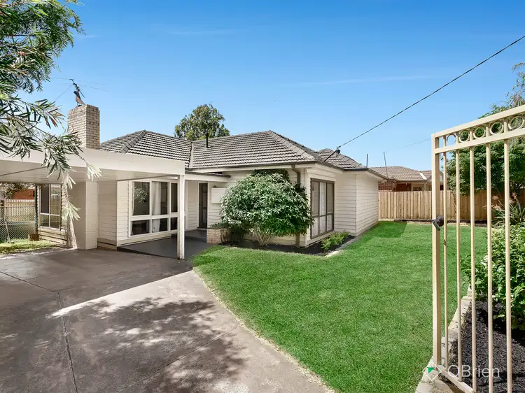Main view of Homely townhouse listing, 1/7 Belle Crescent, Mordialloc VIC 3195