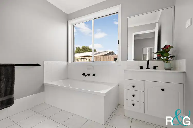 Sixth view of Homely house listing, 3 Thomas Place, Hastings VIC 3915