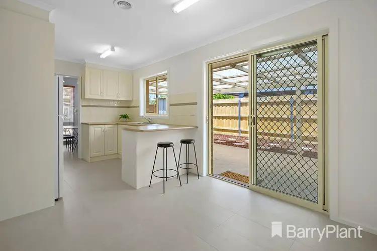 Fifth view of Homely unit listing, 2A Neil Court, Mulgrave VIC 3170