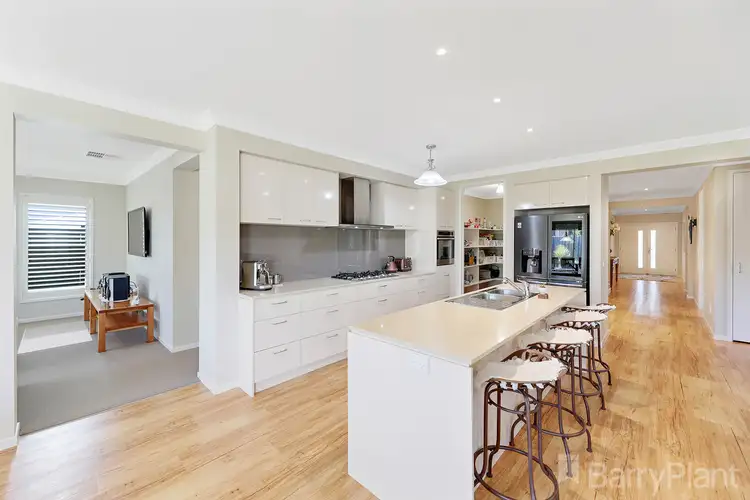 Fifth view of Homely house listing, 12 Warwick Way, Drouin VIC 3818