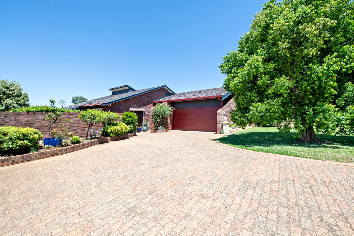 Main view of Homely house listing, 19 Buckingham Drive, Dubbo NSW 2830