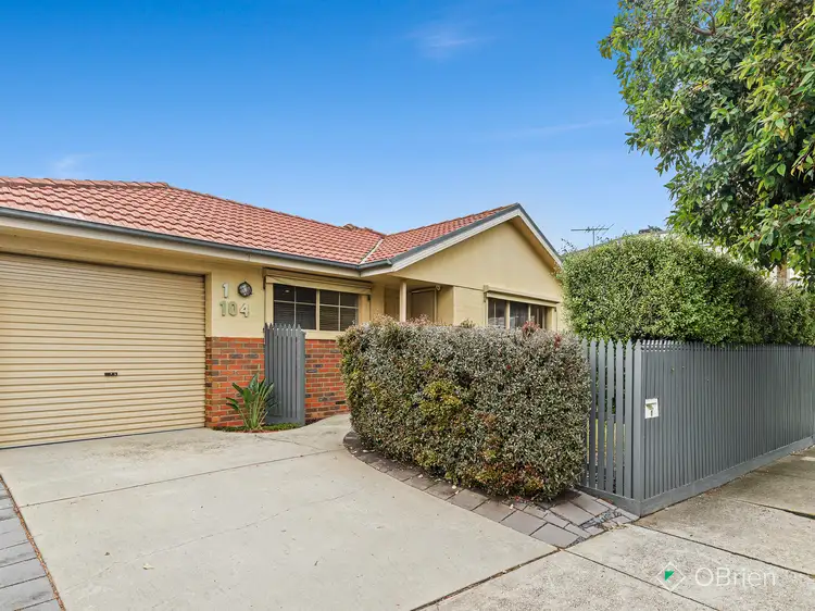 Main view of Homely unit listing, 1/104 Chute Street, Mordialloc VIC 3195