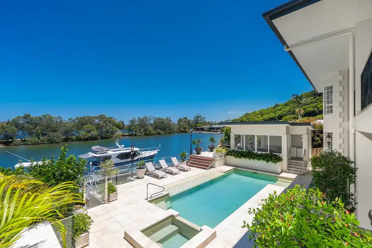 16 Commodore Court, Banora Point NSW 2486