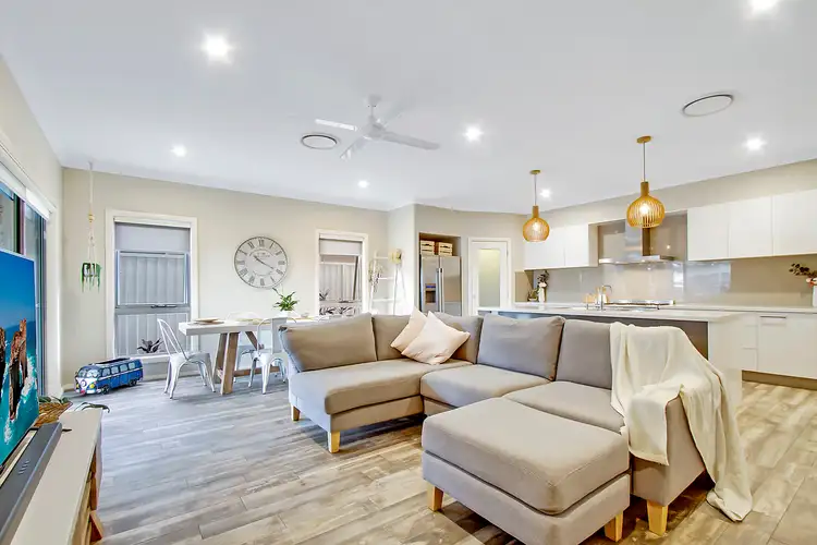 6 Andrew Street, Riverstone NSW 2765