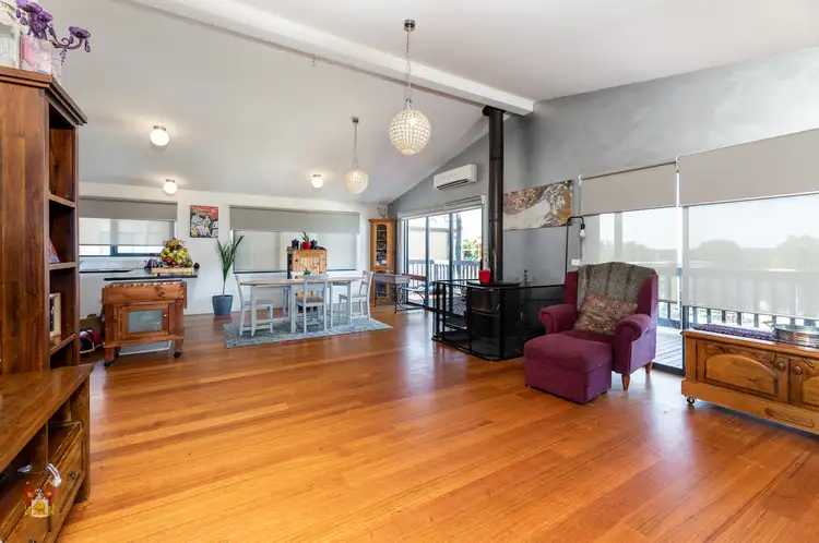Fifth view of Homely house listing, 9 Pine Ridge Road, Kinglake West VIC 3757