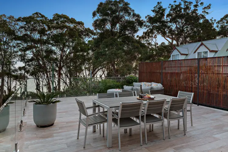 13 Beach Road, Wangi Wangi NSW 2267