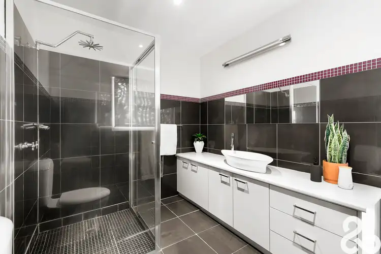 Sixth view of Homely house listing, 2E Sylvester Grove, Preston VIC 3072