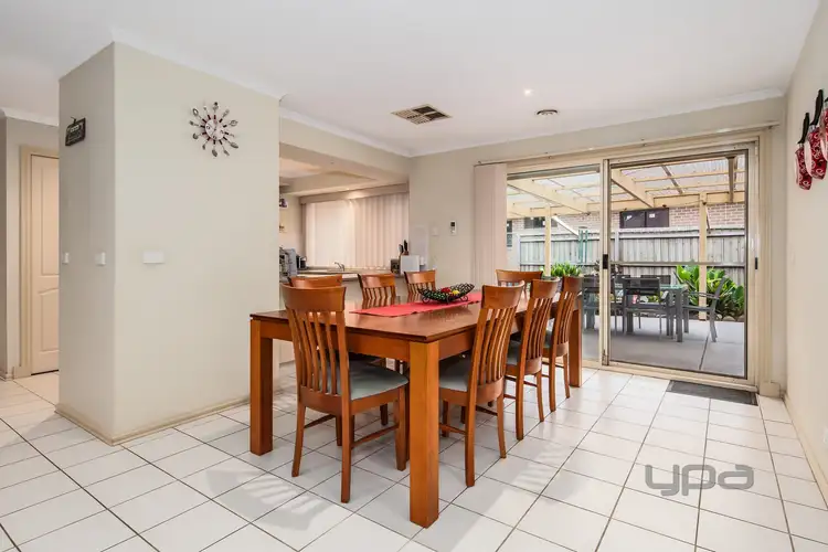 Sixth view of Homely house listing, 5 Abelia Court, Hillside VIC 3037