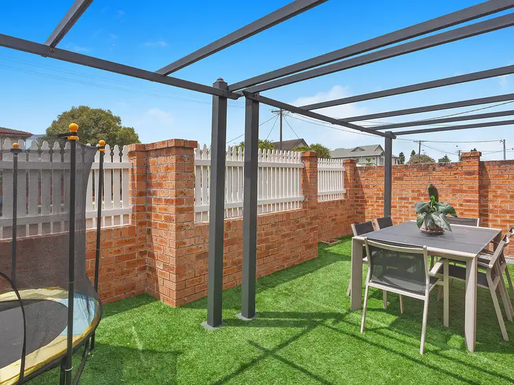 Second view of Homely villa listing, 3/325 Trafalgar Avenue, Umina Beach NSW 2257