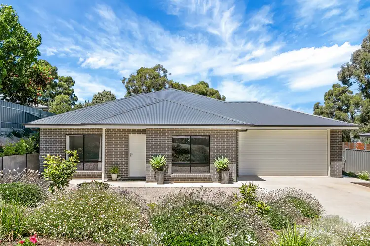 11 Allendale Grove, Woodside SA 5244
