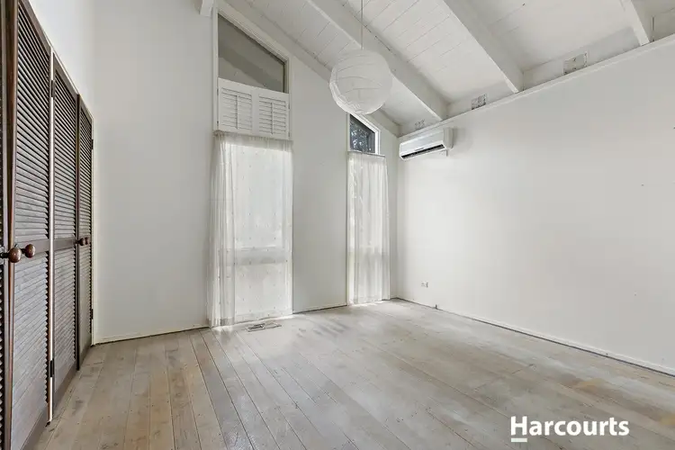Sixth view of Homely house listing, 10 Carinya Court, Mount Waverley VIC 3149