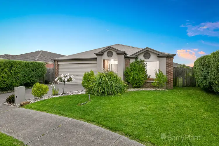 14 Camelia Way, Pakenham VIC 3810