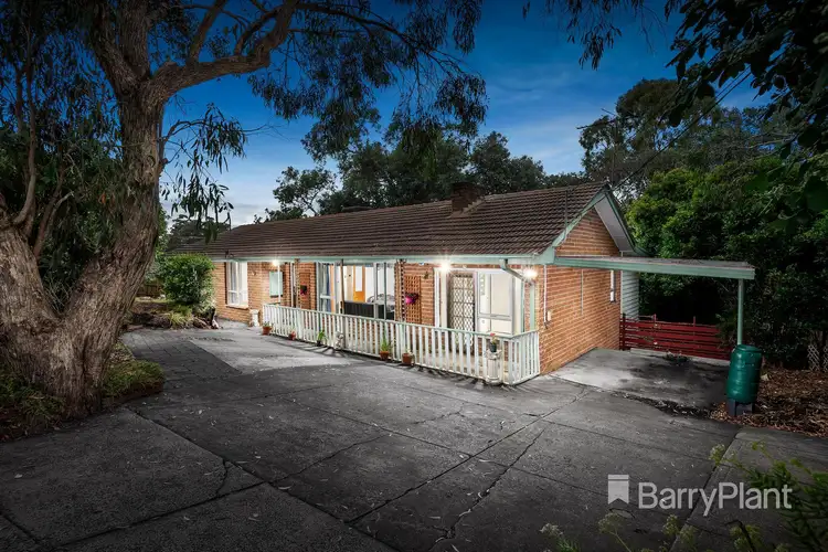 146-148 St Helena Road, Briar Hill VIC 3088