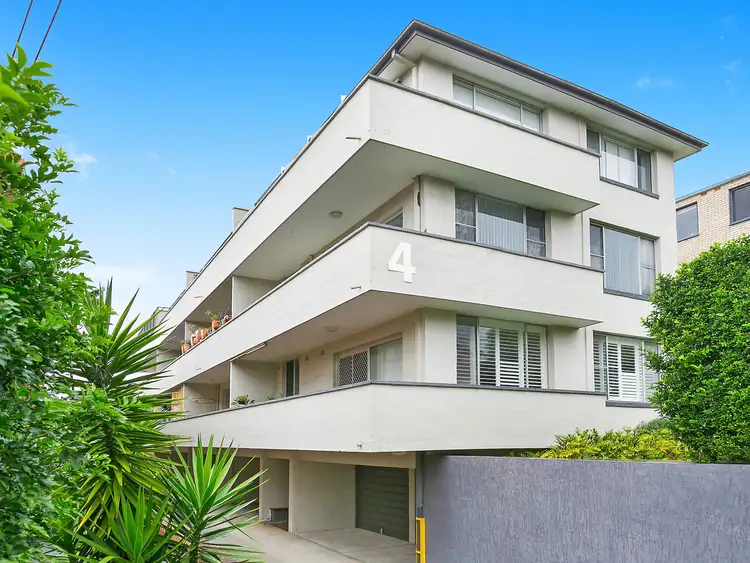 Fourth view of Homely apartment listing, 3/4 Wheeler Parade, Dee Why NSW 2099